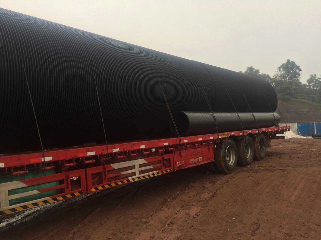 塑鋼纏繞排水管 宜賓（bīn）金沙江大道一標（biāo）段